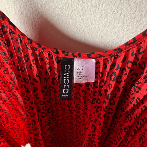 H&M Red animal print cami - Picture 2 of 3